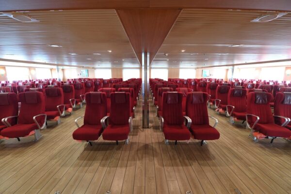 Bilhete de Ferry – Pireu ↔ Mykonos (só ida)